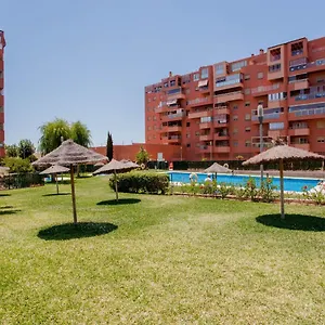 Apartamento Teatinos, Metro, Free Parking & Pool Apartamento Málaga